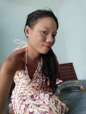 Thai girl for dating