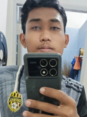 Foreign men for dating