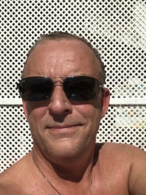 Foreign men for dating