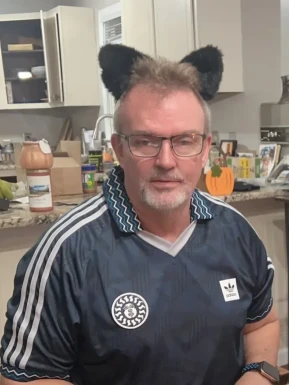 American men looking for love