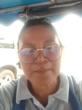 Thai girl for dating