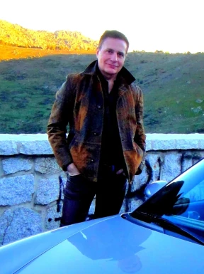 Spanish men looking for love