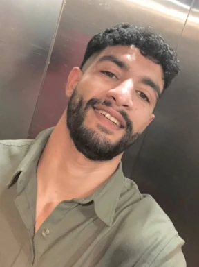 American men looking for love