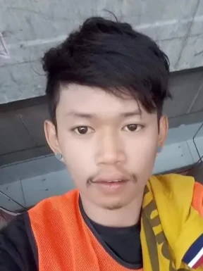 Foreign men for dating